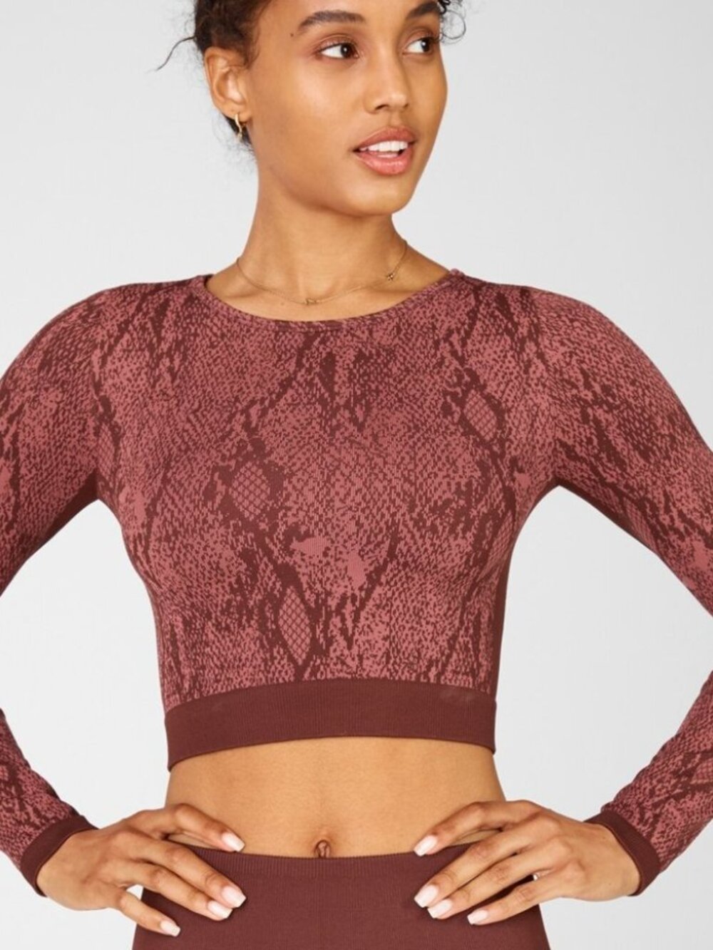 Fabletics Red Snakeskin Cropped Long Sleeve Kamila Seamless Top Size Small